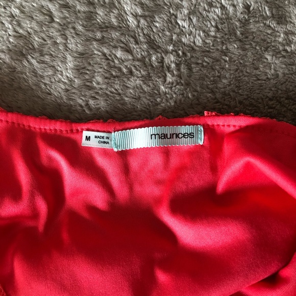 Women’s Crochet Top - Picture 3 of 3